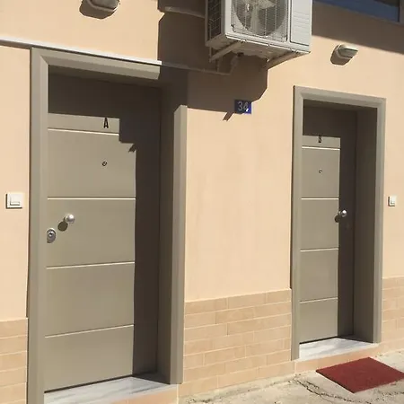 Sisifou Apartment Corinth Dış mekan fotoğraf