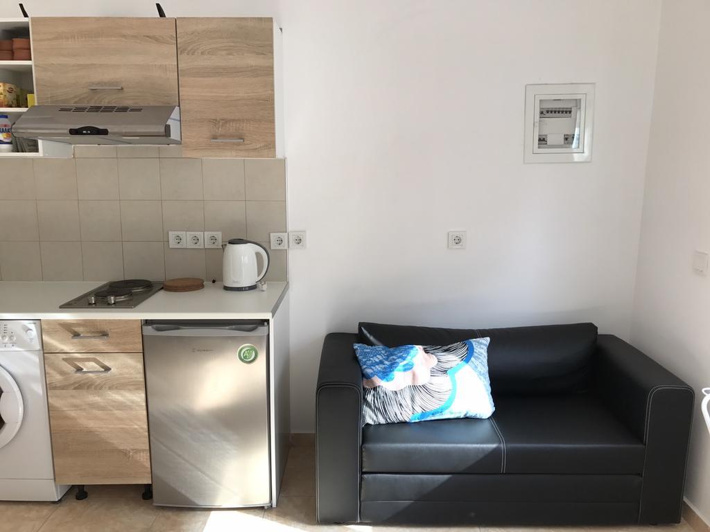 Sisifou Apartment *